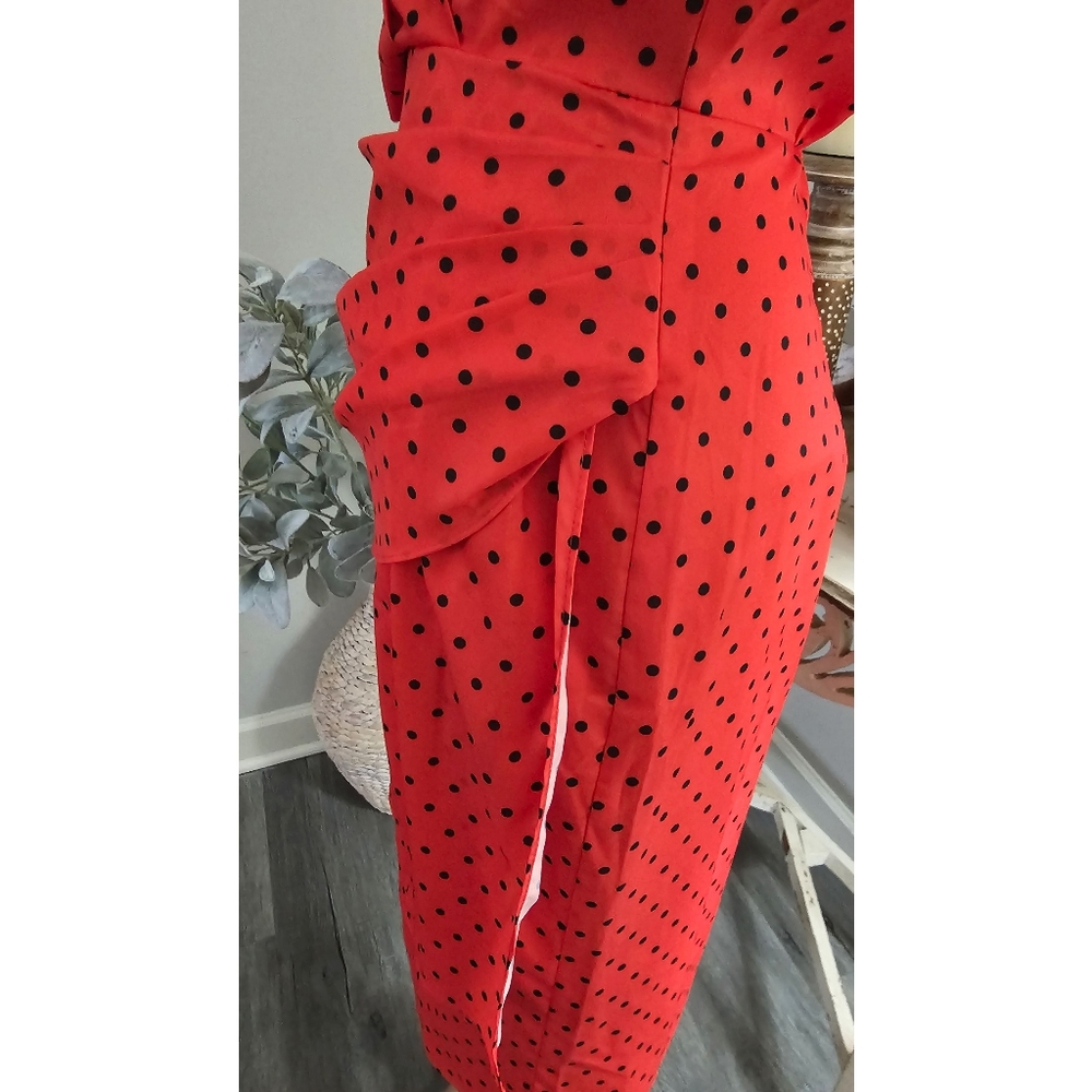Retro Floryday Red & Black Polka Dot Waist Gathered Open back Sheath Dress - Picture 4 of 9